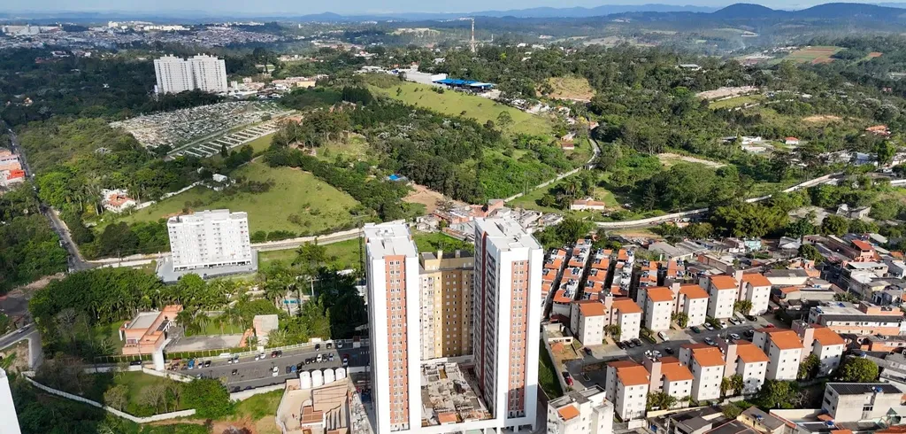 Obra do Residencial CDHU - Ferraz de Vasconcelos, em Vila Romanópolis: registro 1